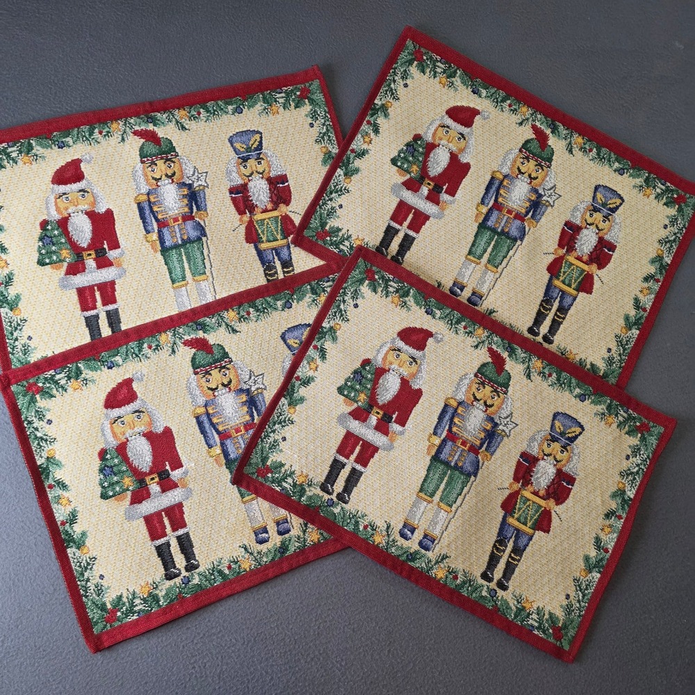 Lillian Vernon Nutcracker Santa Tapestry Placemats Set of 4 Red Green Christmas